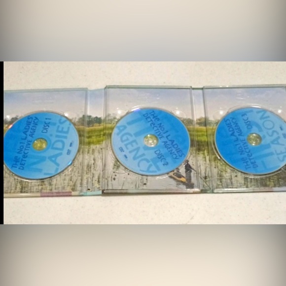 The No. 1 Ladies' Detective Agency Complete 1st Season FIRM PRICE - Picture 2 of 6